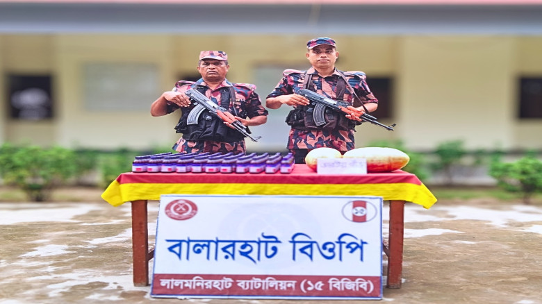 লালমনিরহাট ১৫ বিজিবি’র অভিযানে ২লক্ষ ৫১হাজার টাকার ইয়াবা, ইস্কাপ ও গাঁজা জব্দ